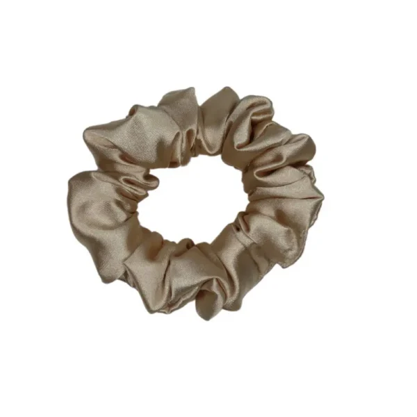 Conjunto de scrunchies de cetim em vários tamanhos S, M e L Scrunchie de cetim bege tamanho L
